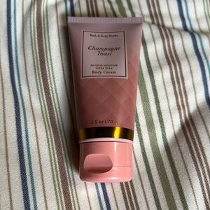Bath & Body Works Champagne Toast Body Cream Mini